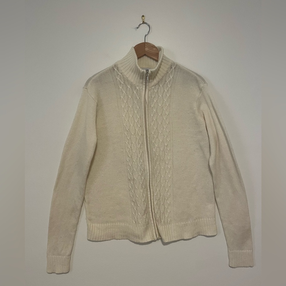 BFA Classics Size L Cream Zip Up Cardigan
